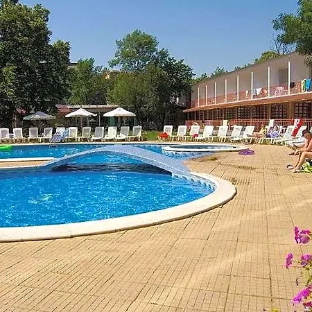 Jupiter Hotel 3*